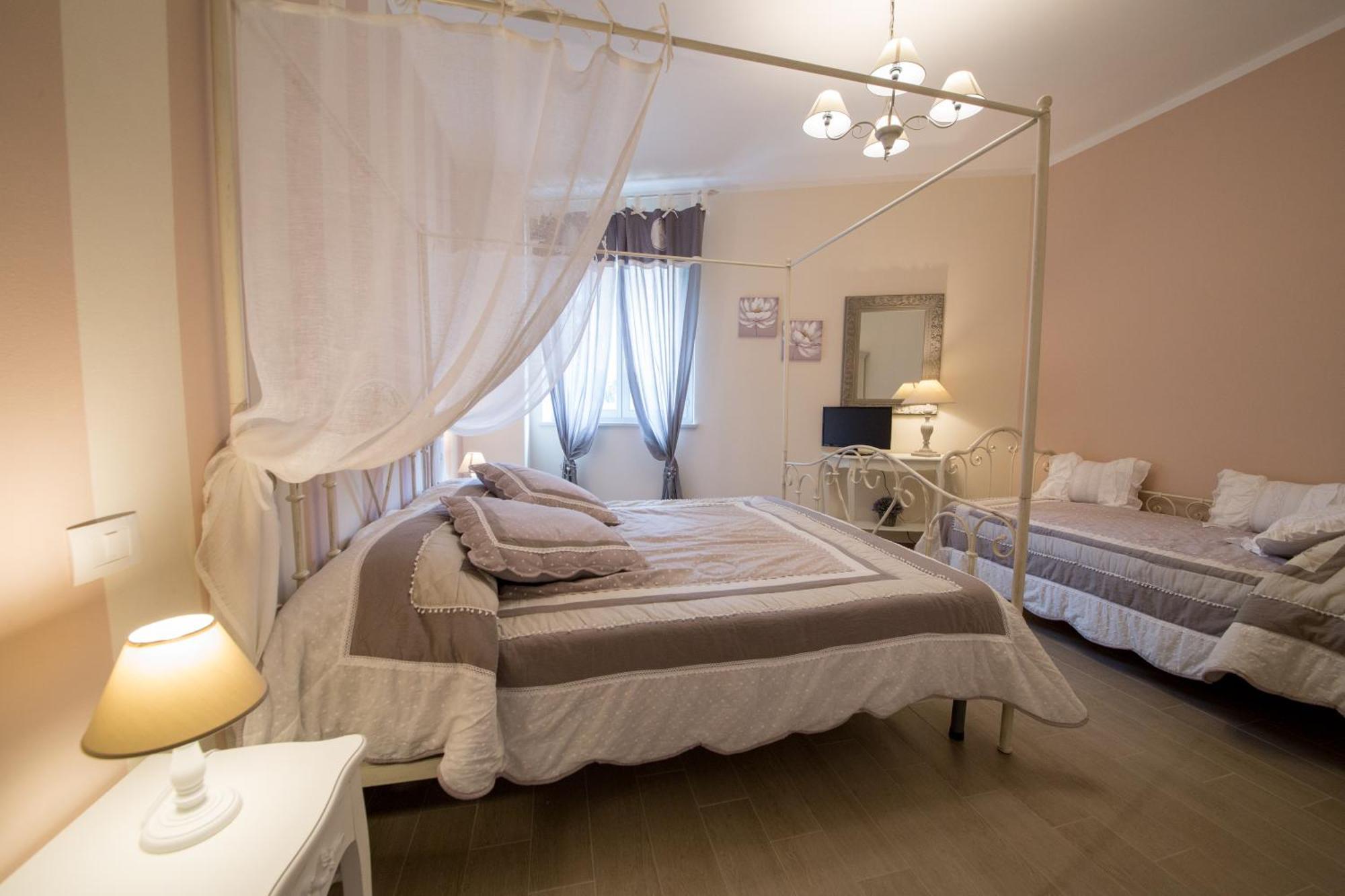 La Vecchia Tenenza B&B Читта-делла-Пьеве Экстерьер фото