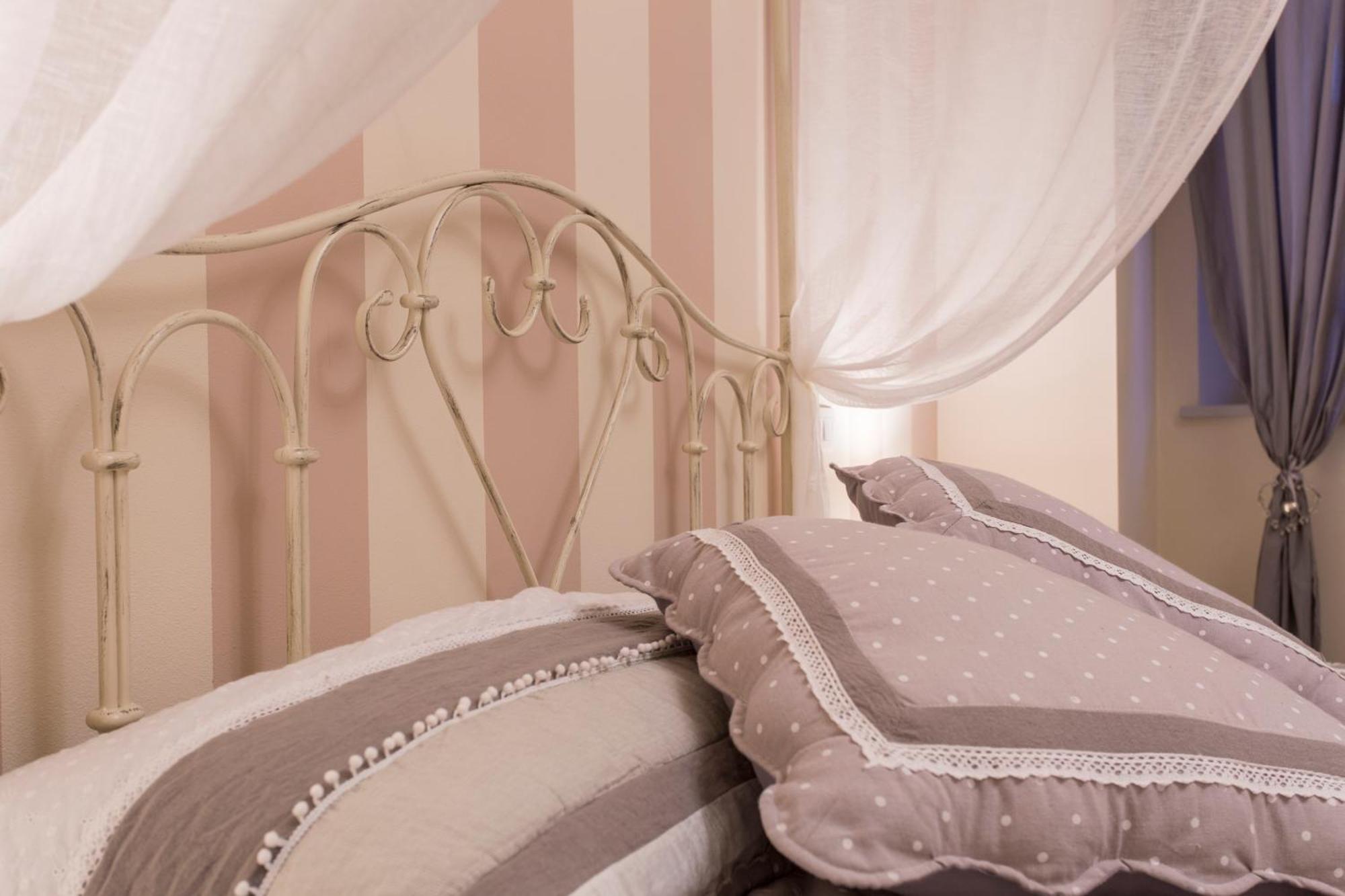 La Vecchia Tenenza B&B Читта-делла-Пьеве Экстерьер фото