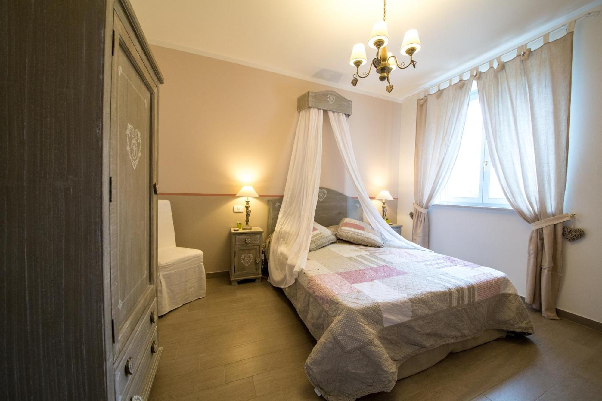 La Vecchia Tenenza B&B Читта-делла-Пьеве Экстерьер фото