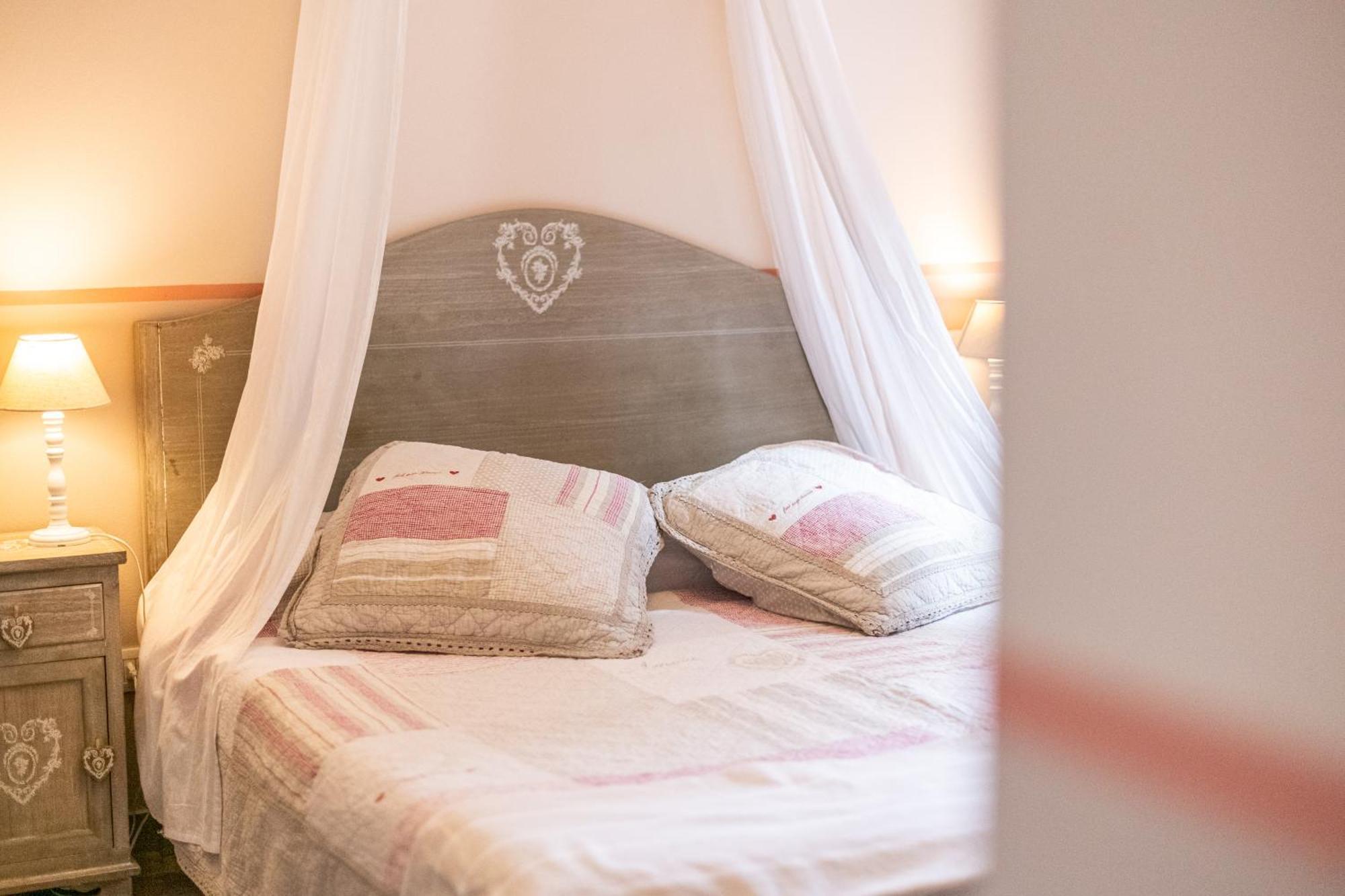 La Vecchia Tenenza B&B Читта-делла-Пьеве Экстерьер фото