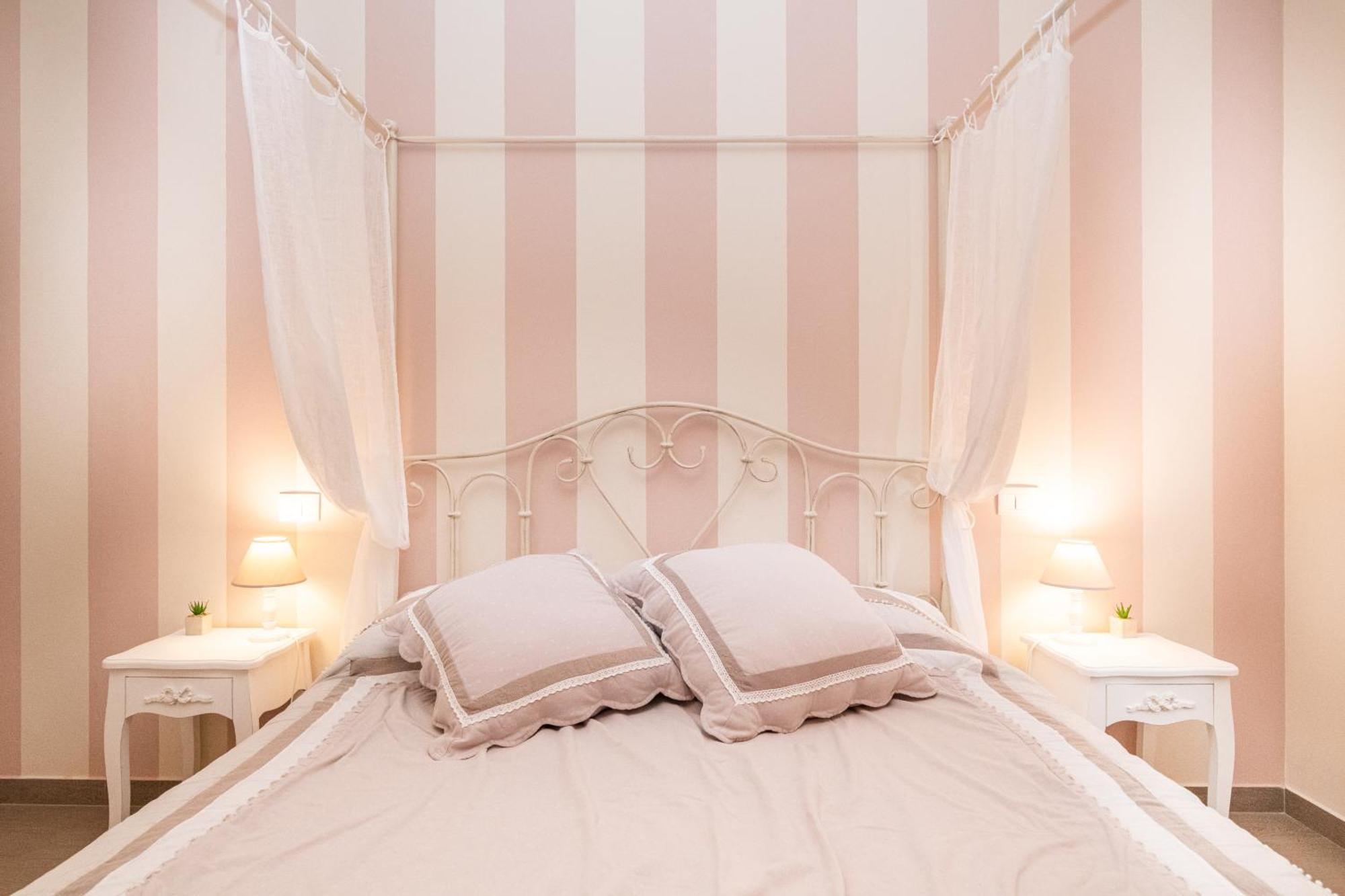La Vecchia Tenenza B&B Читта-делла-Пьеве Экстерьер фото